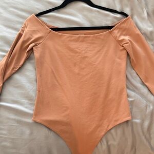 Nuuds Clay Off-Shoulder Bodysuit